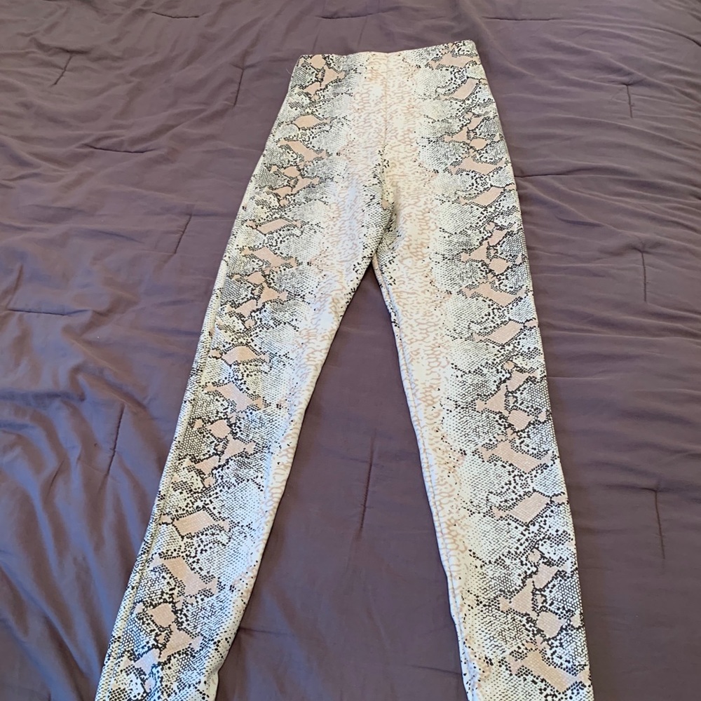 White snakeskin faux leather skinny pants